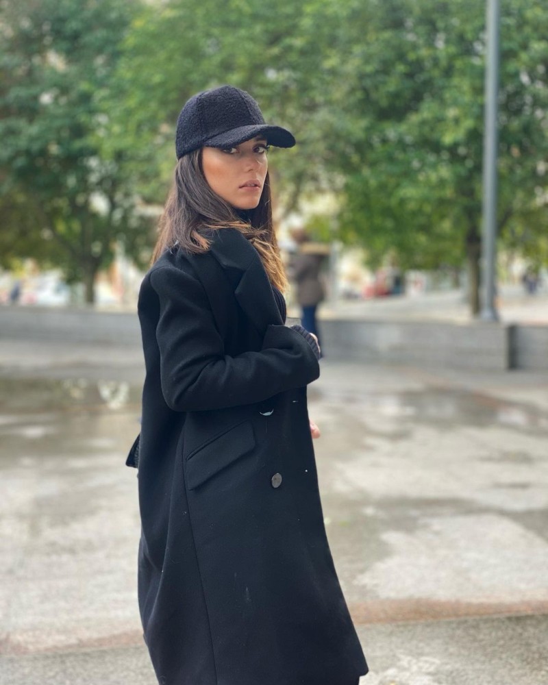 asli simsek kimdir nerelidir kac yasindadir